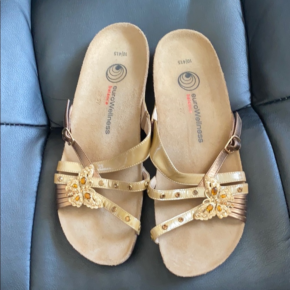 COPY - EuroWellnes gold sandals